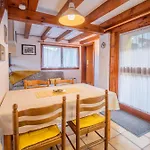 4 Individuels A Holiday home