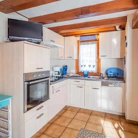 Semesterbostad 4 Individuels A *