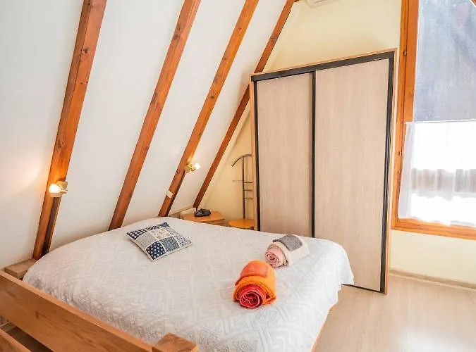 Holiday home 4 Individuels A Kaysersberg-Vignoble